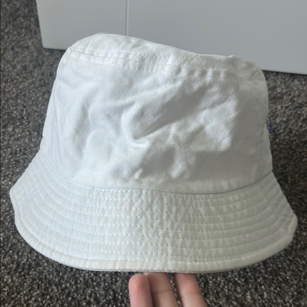 White Bucket Hat